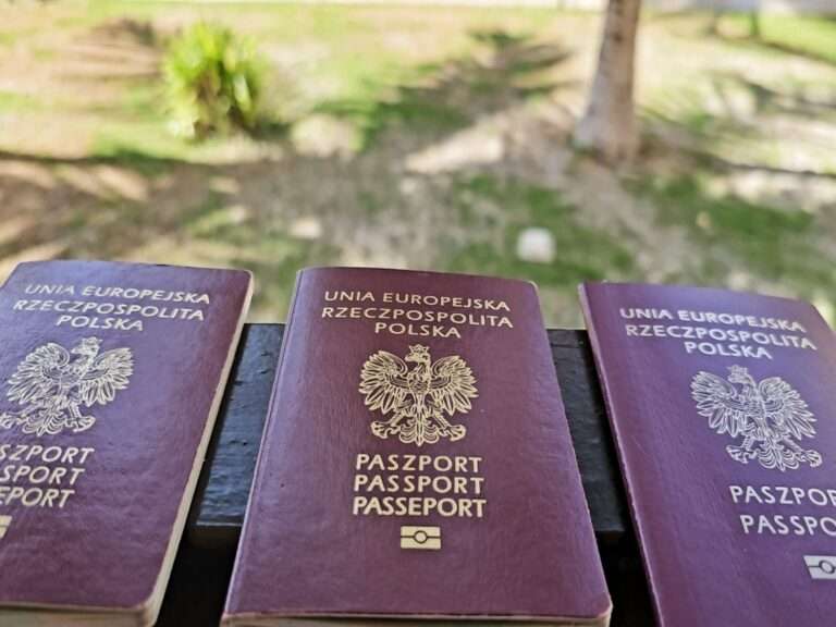 Co zrobić gdy się zgubi paszport w podróży?